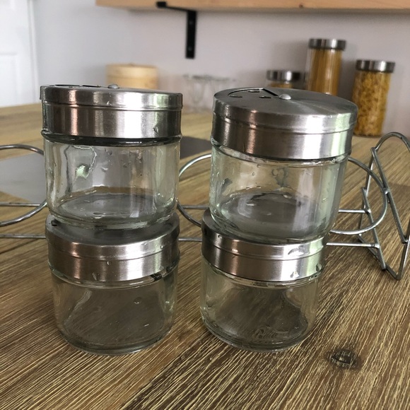 Glass seasoning containers with rack - Picture 4 of 4